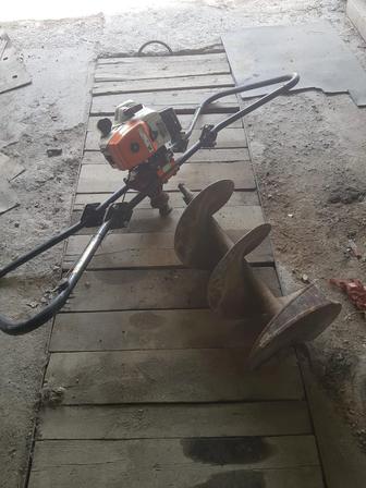 Ямобур STIHL Германия ручной на двоих