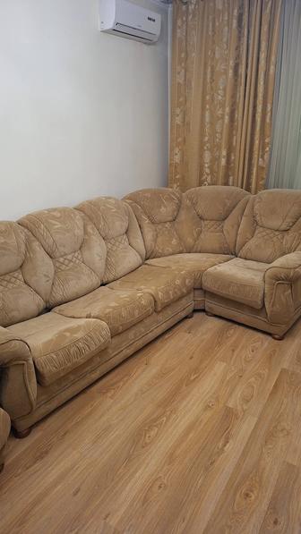 Отдам диван