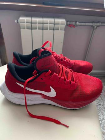 Кроссовки для спорта