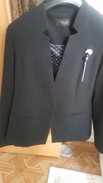 Жакет женский черный классический 48 р.