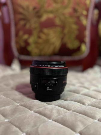 Canon 50 mm f1.2