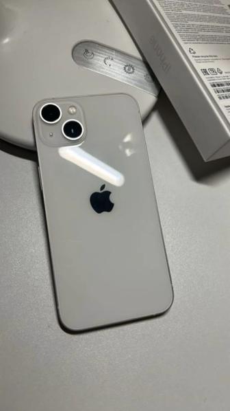 Смартфон Apple iPhone 13 128Gb белый