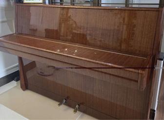 Продам фортепиано Petrof, в отличном состоянии