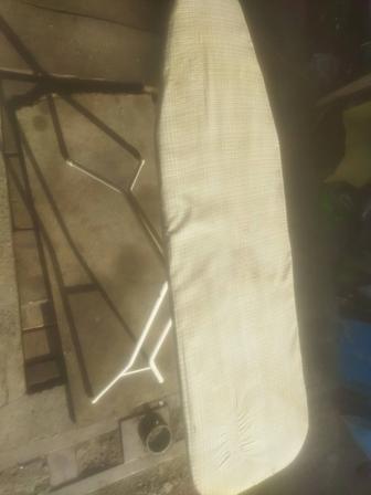 Продам гладильную доску.