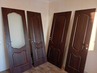 Отдам даром четыре двери.
