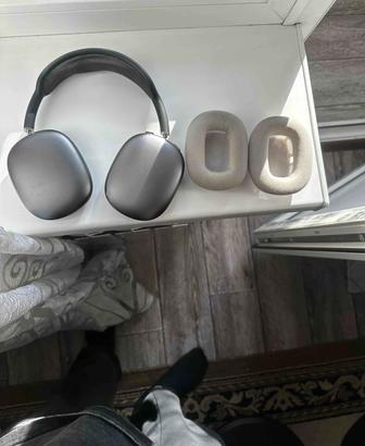 Air pods pro max
