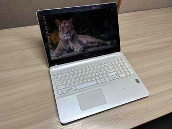 Быстрый ноутбук Sony в отличном состоянии