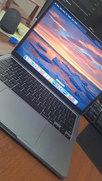 MacBook air M3 2024
