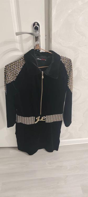 Продам платья Турция