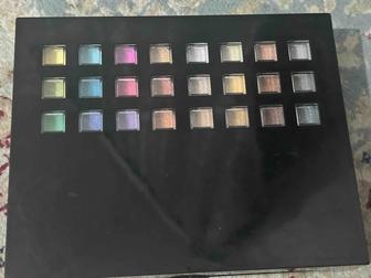 Тени для глаз