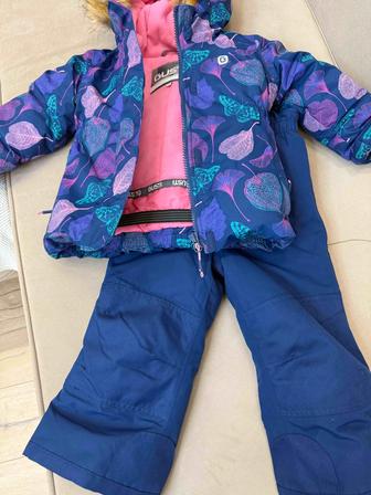 Продам комбинезон для девочки 98 рр.бренд Gusti.15000.в идеальном состоянии