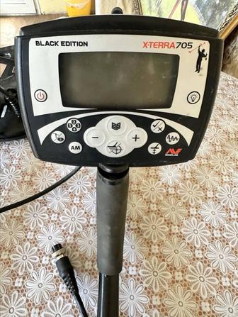 Minelab X-TERRA 705 Black Special Edition Металлоискатель