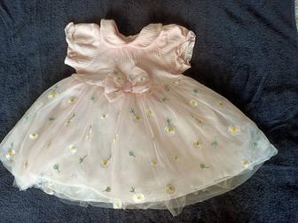 Продам платья на девочку от 0- до 6 месяцев