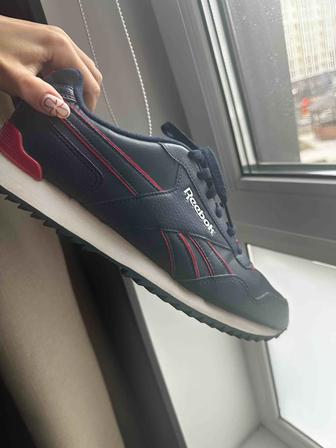 Кроссовки Reebok
