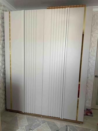 Шкаф для одежды