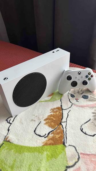 Xbox series S - отличное состояние