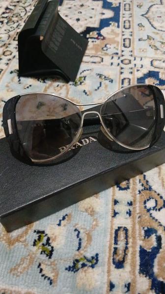 Prada очки оригинал
