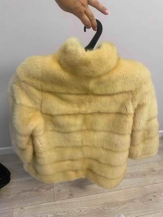 Продам норковую шубу женская