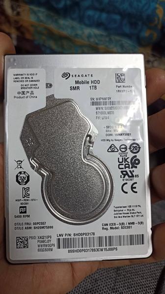 Жёсткий диск hdd 1Тб ноутбучный.