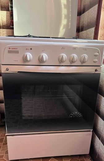 Продам газовую плиту