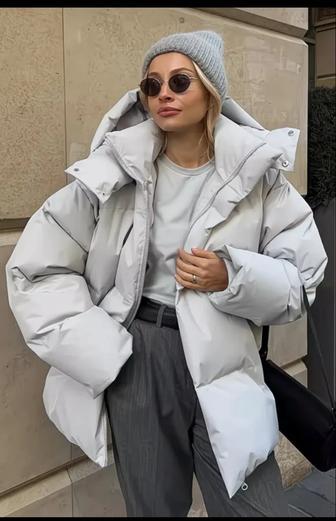 Продам куртку новую