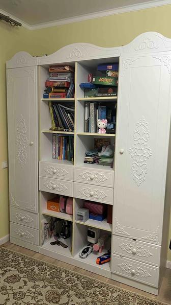 Продам детский шкаф