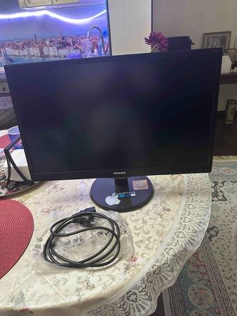 Монитор Philips