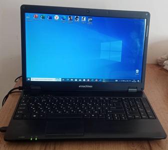 Ноутбук Acer Emachines в хорошем состоянии.