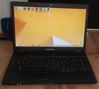 Ноутбук Acer Emachines в хорошем состоянии.