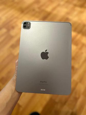 Продам IPad 128 GB