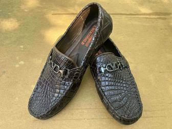 Туфли из натуральной кожи крокодила