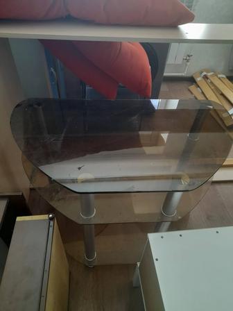 Стеклянная тумба