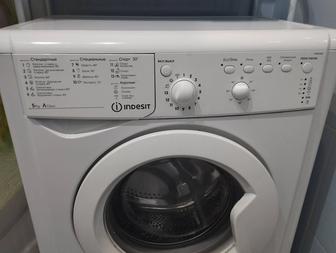 Продам стиральную машину Indesit в отличном состоянии