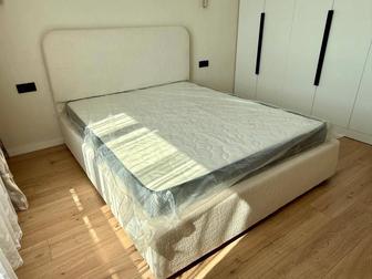 Продаю новую двуспальную кровать 160х200 см