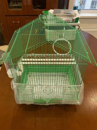 Продам клетку для попугая