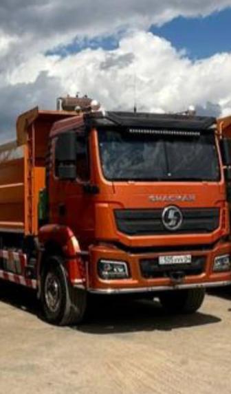 Самосвал Шакман