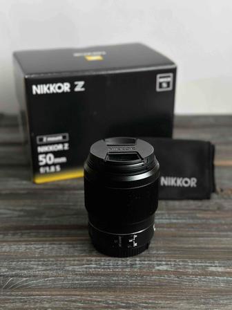 Продам объектив на Nikon Z серии