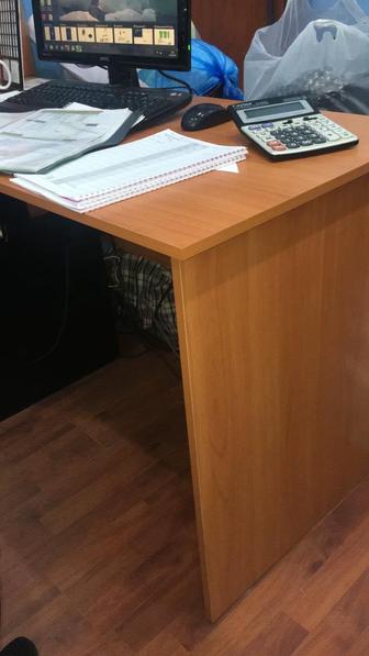 Офисные столы