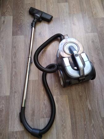 Продам пылесос Haley HY-9916