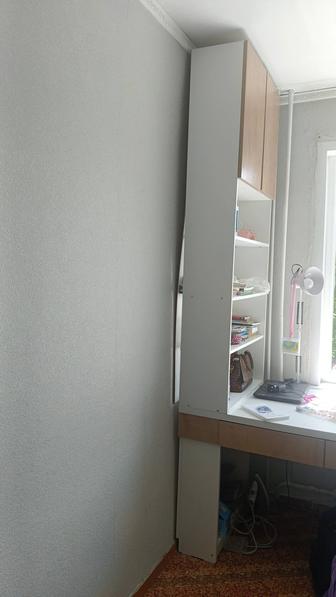 Шкаф