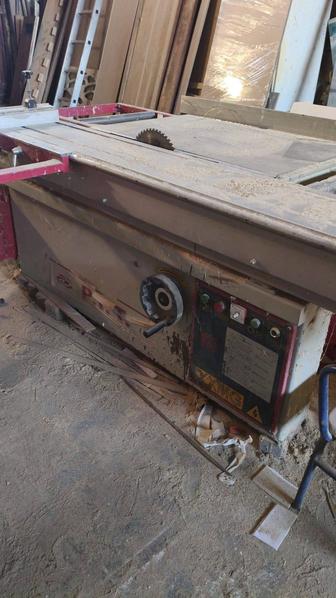 Формально - раскроечный станок