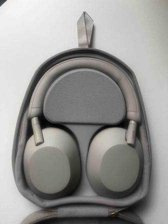 Наушники Sony WH-1000XM5