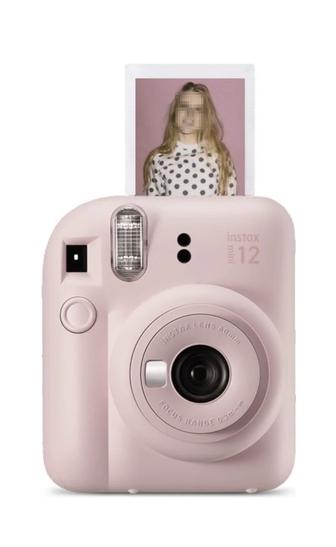 Instax новый