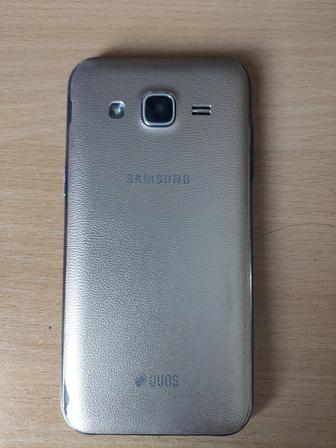 Продам Samsung J2 на запчасти