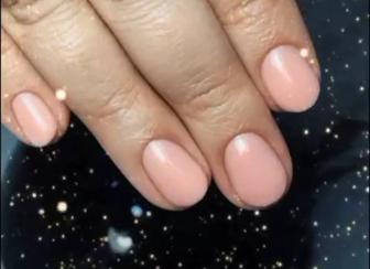 Маникюр на дому