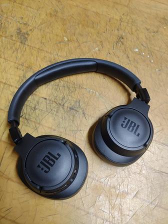 срочно наушники jbl 770nc