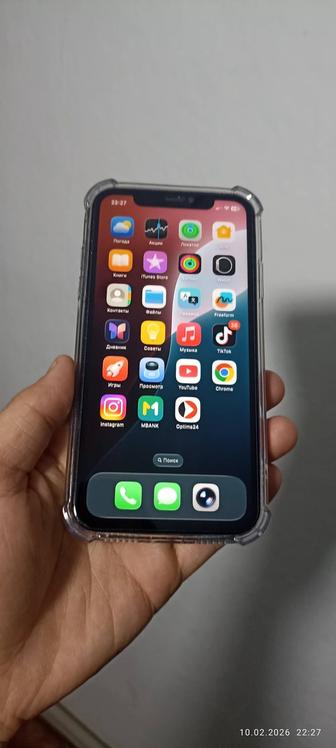 iPhone 11 64G в хорошем состоянии