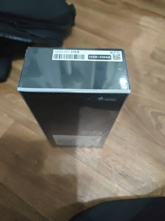 Vivo iqoo z9x 12/256gb
