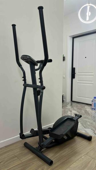 Эллиптический тренажер