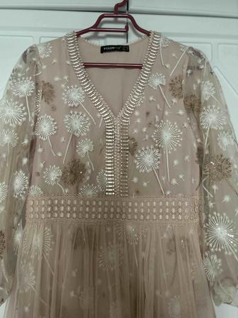 Женские платье для тоя